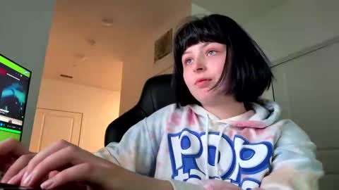 babybray online show from October 2025 05:33:02 PM