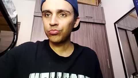 Dani  online show from November 2025 09:17:02 PM