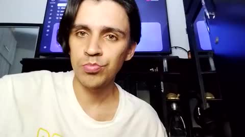 Dani  online show from November 2025 07:17:01 AM