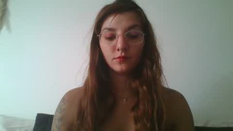 Snapshot of babydemon6 chatting on February 2025 01:01:01 PM babydemon6 online show from February 2025 01:01:01 PM