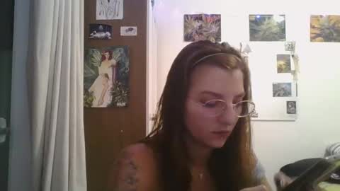 Snapshot of babydemon6 chatting on February 2025 10:48:02 PM babydemon6 online show from February 2025 10:48:02 PM