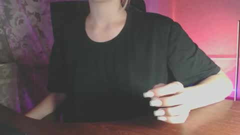 Sonya online show from October 2025 04:53:02 PM