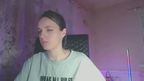 Sonya online show from February 2026 07:09:02 PM