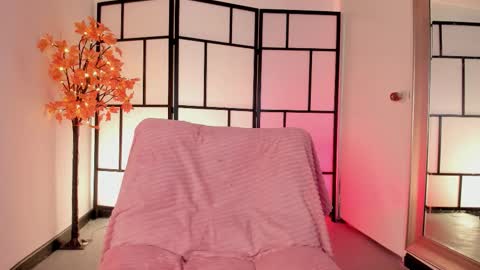 Babie online show from November 2025 09:42:01 AM