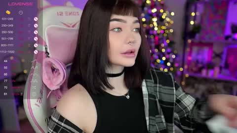 Snapshot of babyroxynill chatting on December 2024 10:36:02 PM Nika online show from December 2024 10:36:02 PM