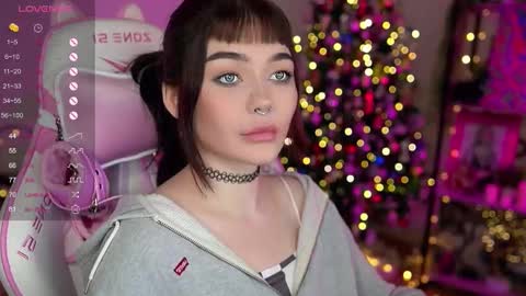 Snapshot of babyroxynill chatting on January 2025 11:13:02 PM Nika online show from January 2025 11:13:02 PM