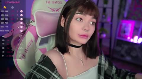 Snapshot of babyroxynill chatting on January 2025 10:42:01 PM Nika online show from January 2025 10:42:01 PM