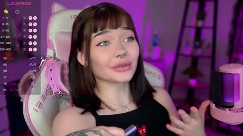 Snapshot of babyroxynill chatting on March 2025 01:53:02 AM Nika online show from March 2025 01:53:02 AM