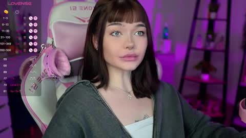 Snapshot of babyroxynill chatting on March 2025 10:53:01 PM Nika online show from March 2025 10:53:01 PM