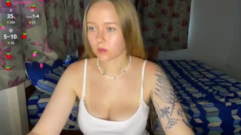 Snapshot of babyytonight chatting on November 2025 02:36:01 AM NEXT STREAM  1AM GMT3  Alice    online show from November 2025 02:36:01 AM