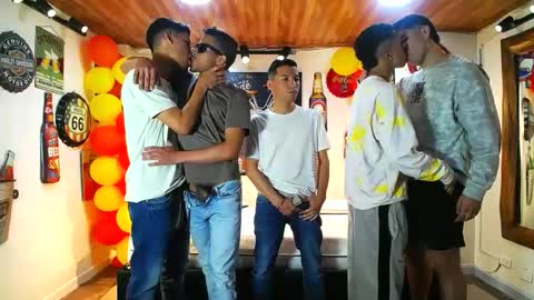 Snapshot of backyardigans chatting on February 2025 06:40:01 PM backyardigans online show from February 2025 06:40:01 PM