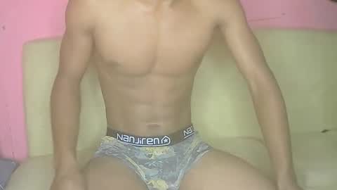 badaddo910342 online show from February 2026 03:32:02 AM