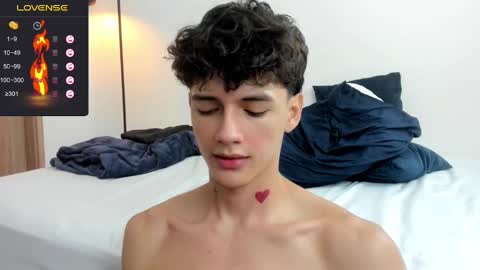 jhojan online show from February 2025 11:46:02 PM