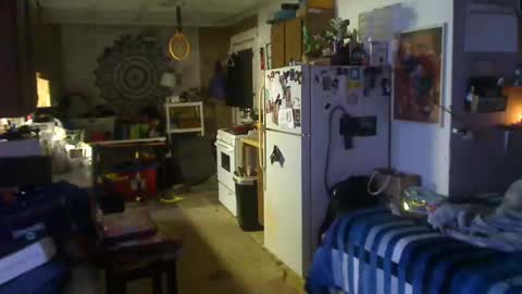 Snapshot of badnews68 chatting on December 2024 12:05:02 PM StillPoPimpin online show from December 2024 12:05:02 PM