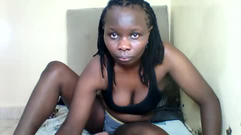 bads_hornies online show from November 2025 10:09:02 PM