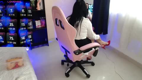 sandra online show from December 2024 12:38:01 PM