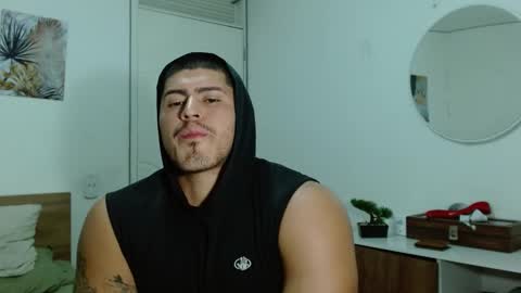 Andres -  online show from February 2025 02:40:01 AM