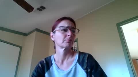 Snapshot of bamacpl80 chatting on January 2025 08:37:01 PM bamacpl80 online show from January 2025 08:37:01 PM