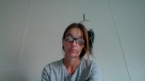 Snapshot of bamacpl80 chatting on October 2025 03:31:02 PM bamacpl80 online show from October 2025 03:31:02 PM