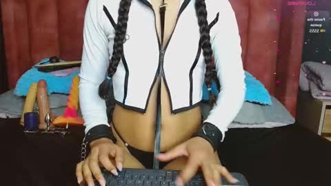 Arianna   online show from October 2025 08:08:01 PM