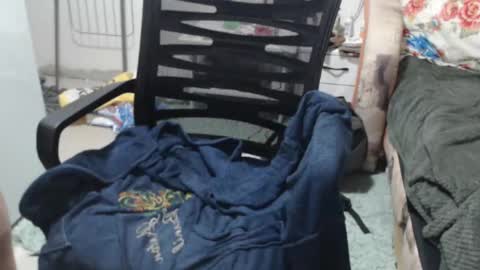 Snapshot of banderkin1980 chatting on February 2025 06:00:01 PM Kengoo4girls online show from February 2025 06:00:01 PM