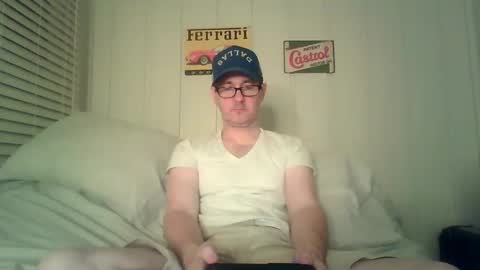 Snapshot of banksysmash chatting on September 2025 02:33:01 AM Jay online show from September 2025 02:33:01 AM