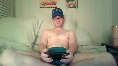 Snapshot of banksysmash chatting on September 2025 01:40:02 AM Jay online show from September 2025 01:40:02 AM