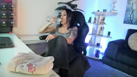 Snapshot of baphy_baby chatting on October 2025 07:14:02 PM Gabi online show from October 2025 07:14:02 PM