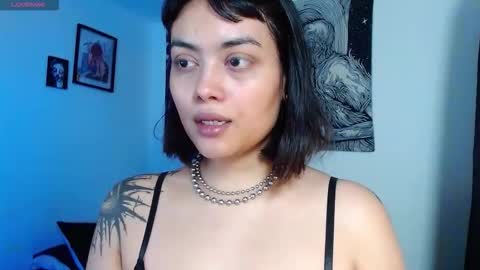  Barbara Moon  online show from December 2025 07:53:01 PM