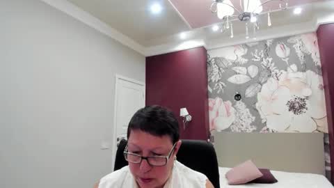 Snapshot of barbaraturners chatting on October 2025 11:44:02 AM barbaraturners online show from October 2025 11:44:02 AM