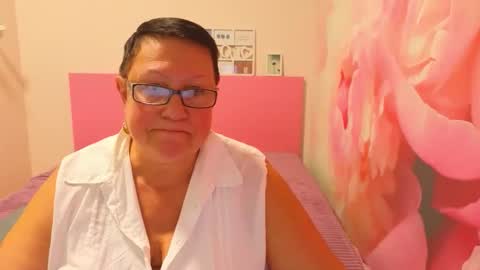 Snapshot of barbaraturners chatting on October 2025 12:33:01 PM barbaraturners online show from October 2025 12:33:01 PM