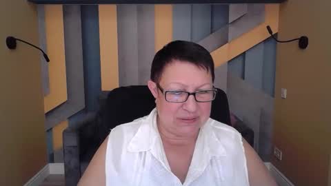 Snapshot of barbaraturners chatting on October 2025 09:38:02 PM barbaraturners online show from October 2025 09:38:02 PM