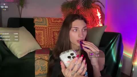 Snapshot of barbie_bi chatting on January 2025 01:56:01 PM My name is Molly. Please say hello I like talking to you. If you have any wishes or obscene desires please use the tip menu online show from January 2025 01:56:01 PM