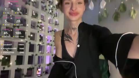 Snapshot of barbie_bi chatting on January 2025 02:17:02 PM My name is Molly. Please say hello I like talking to you. If you have any wishes or obscene desires please use the tip menu online show from January 2025 02:17:02 PM