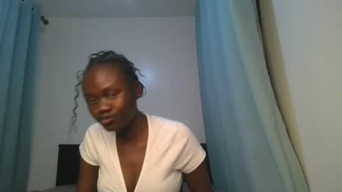 queen online show from February 2026 11:31:02 PM