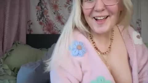 barbiegirl966 online show from November 2025 09:42:02 AM