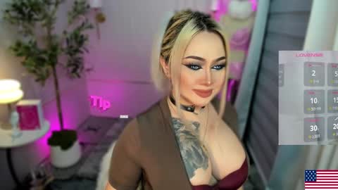 Miss Alexa Fields  online show from November 2025 09:13:01 PM