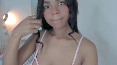 Luna online show from February 2025 04:14:02 PM