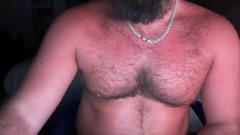 Snapshot of barebackheat chatting on October 2025 03:57:01 AM Barebackheat online show from October 2025 03:57:01 AM