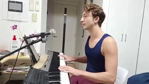 BareBritPianist online show from November 2025 08:40:01 AM