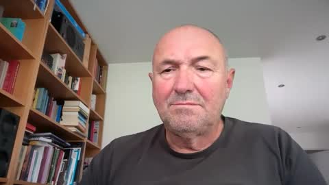 Snapshot of bartvel chatting on June 2026 08:37:01 AM bartvel online show from June 2026 08:37:01 AM