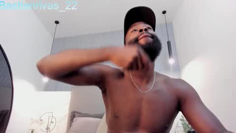 Bastian. online show from October 2025 01:54:01 PM