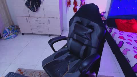    online show from October 2025 12:27:01 AM