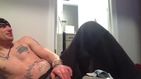 Snapshot of battlewolfxx chatting on February 2025 05:34:01 AM battlewolfxx online show from February 2025 05:34:01 AM