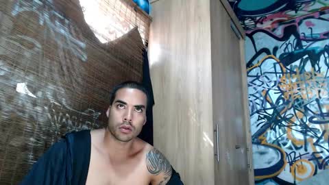 Justin online show from December 2025 07:31:02 PM