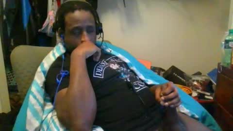 Snapshot of bbc_rocker chatting on February 2025 06:43:02 PM rocker n queen online show from February 2025 06:43:02 PM