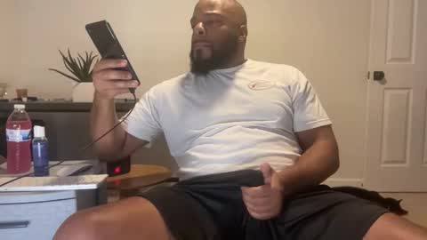 Zaddy online show from November 2025 10:10:02 AM