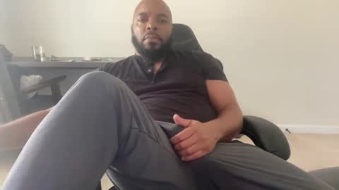 Snapshot of bbcfun44 chatting on April 2026 09:06:02 PM Zaddy online show from April 2026 09:06:02 PM