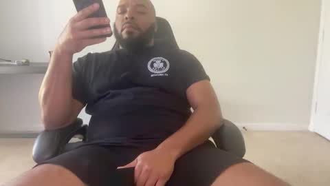 Snapshot of bbcfun44 chatting on May 2026 03:17:01 PM Zaddy online show from May 2026 03:17:01 PM