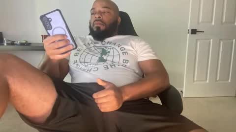 Snapshot of bbcfun44 chatting on May 2026 12:11:02 PM Zaddy online show from May 2026 12:11:02 PM